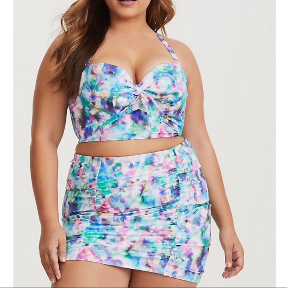 NWOT Torrid Watercolor Multi Bikini Set